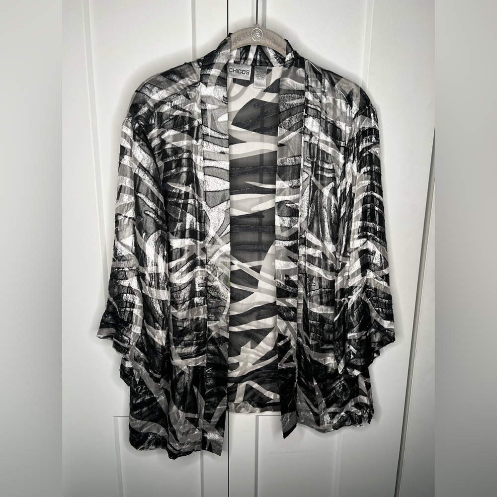 Chico's Monochrome Abstract Semi Sheer Silk Blend Open Kimono Size S/M 0/1